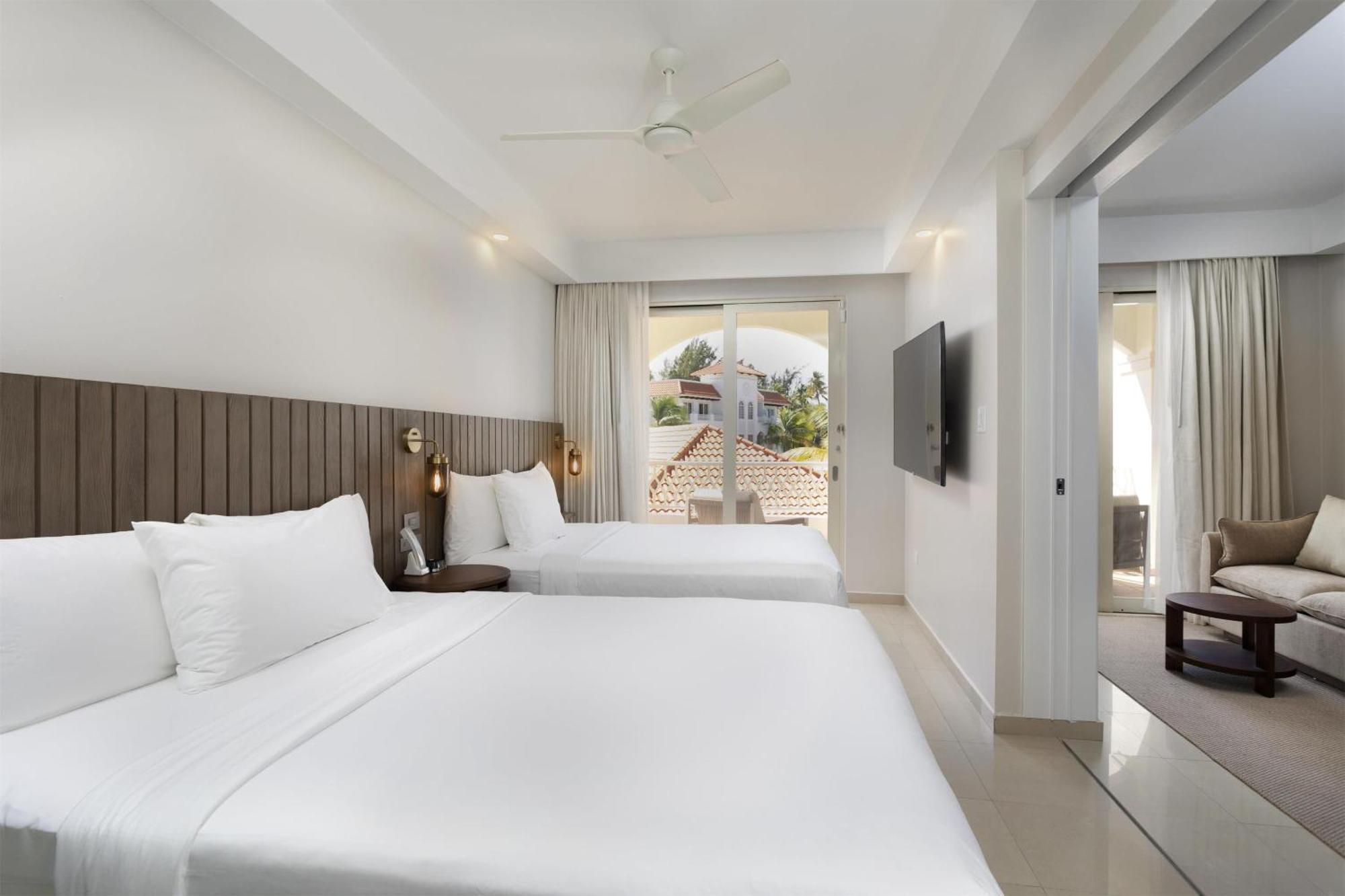 Deluxe Villa Two Queen Beds